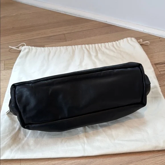 NWT Mansur Gavriel Black/Flamma Cloud Bag/Clutch - Picture 4 of 4